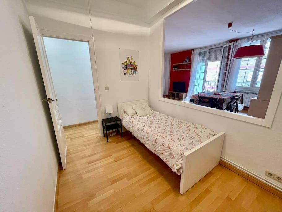Acogedor Apartamento En Сарагоса Екстериор снимка